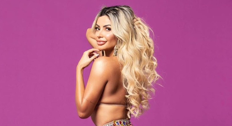 Janaína Prazeres em fotos como Musa da Bateria da Acadêmicos do Tatuapé | Fotos: Marco Pinto